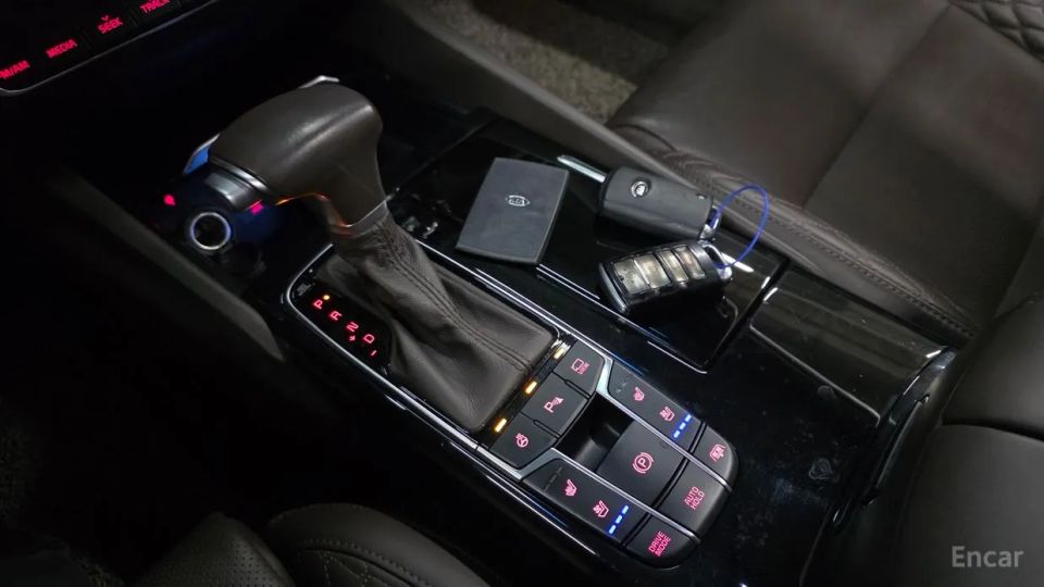 Kia K7