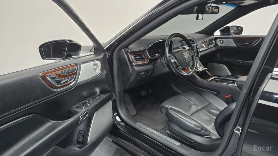 Lincoln Continental