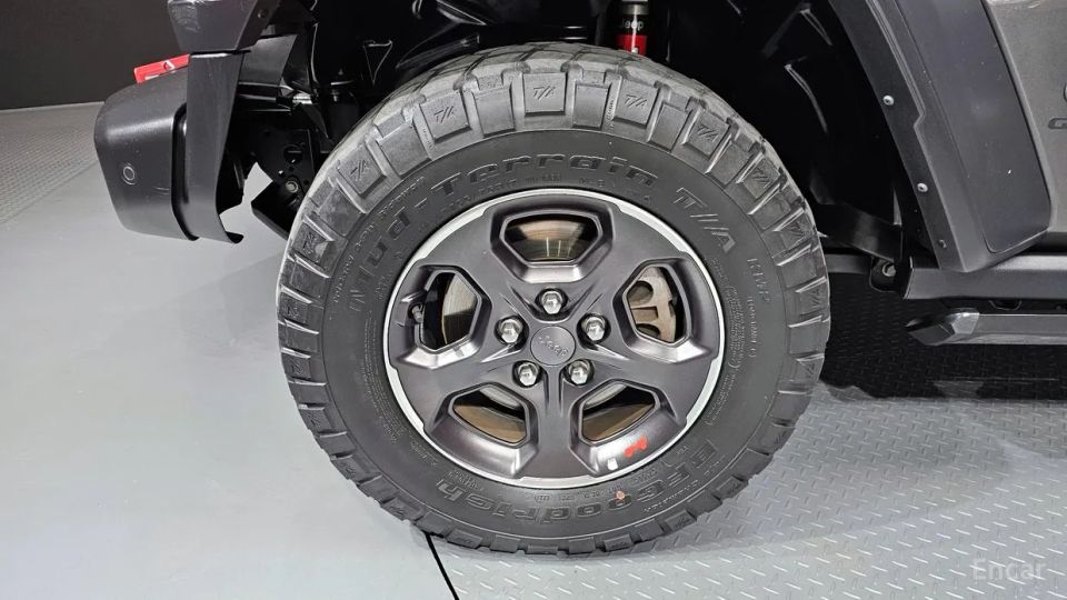 Jeep gladiator