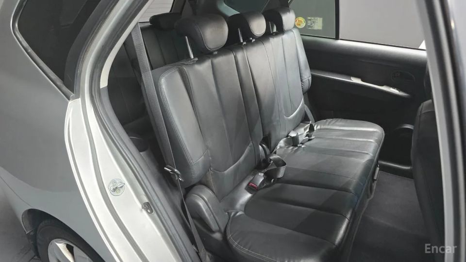 Kia Carens