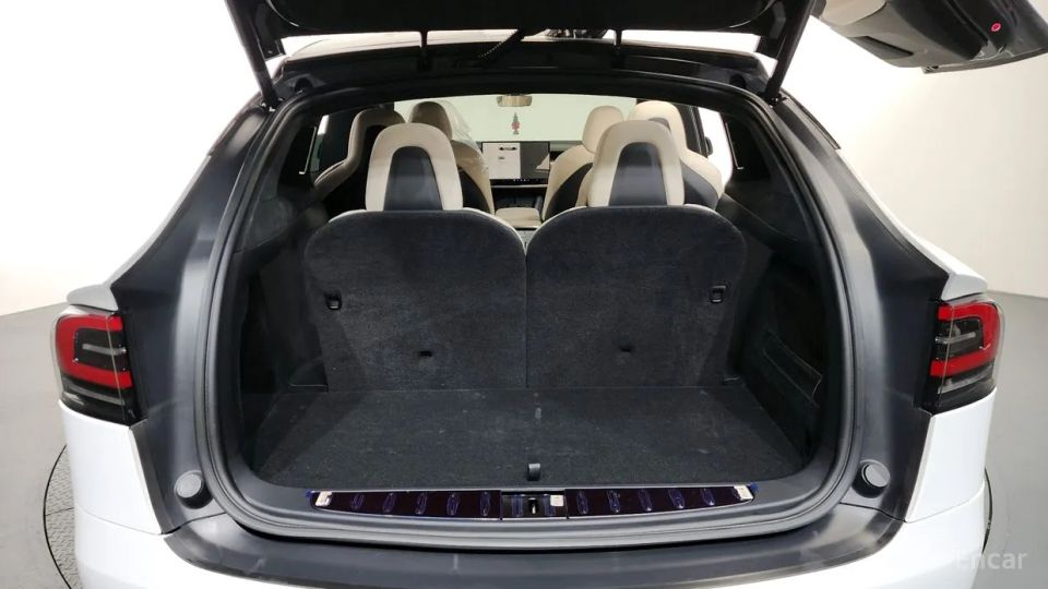Tesla model-x