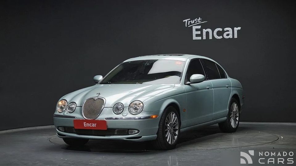 Jaguar S-TYPE