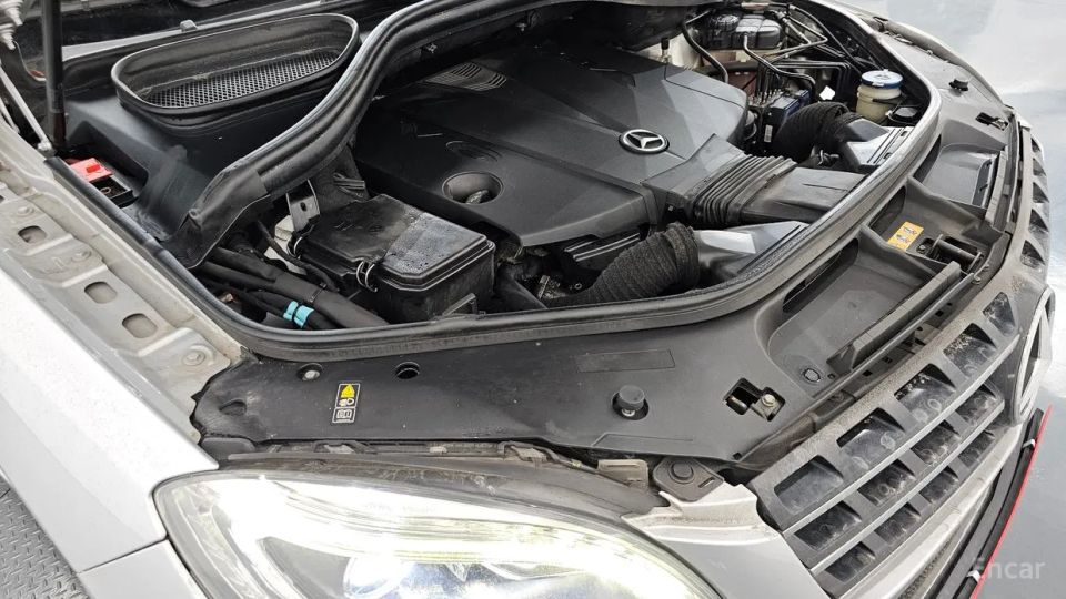Mercedes-Benz M-class