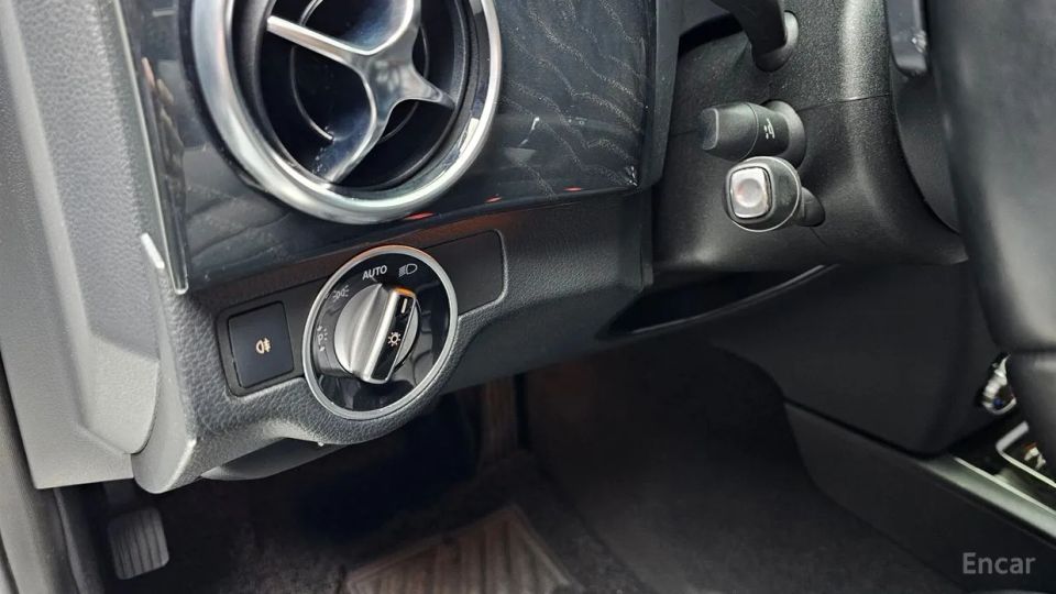 Mercedes-Benz GLK-Class