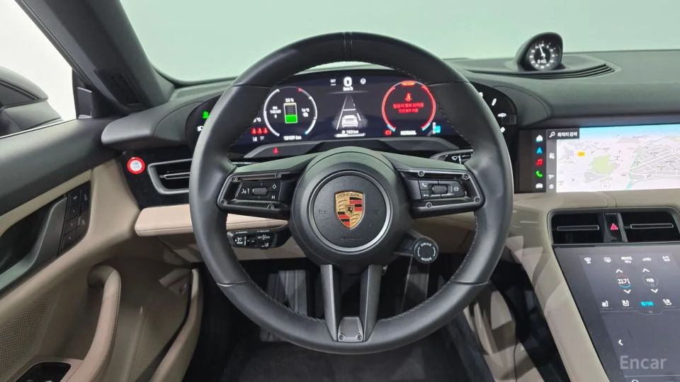 Porsche Taycan