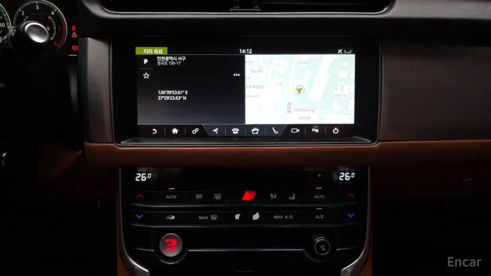 Jaguar xf