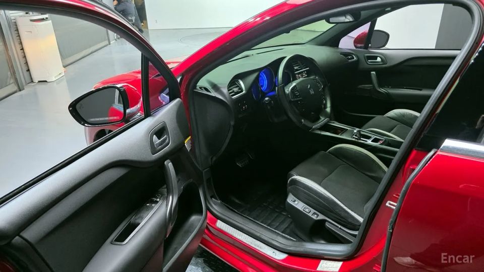 Citroen-DS DS4
