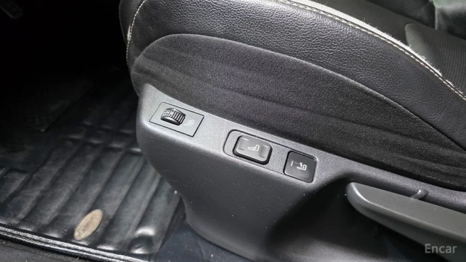 Citroen-DS DS4
