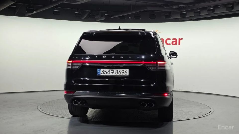 Lincoln Aviator