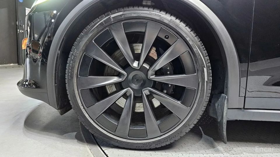Tesla model-x