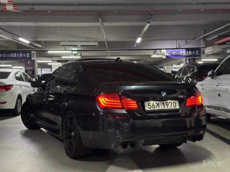 BMW M5