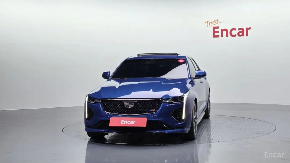 Cadillac CT4