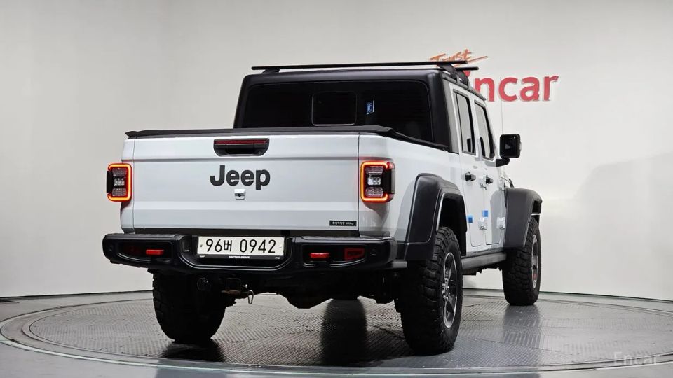 Jeep gladiator