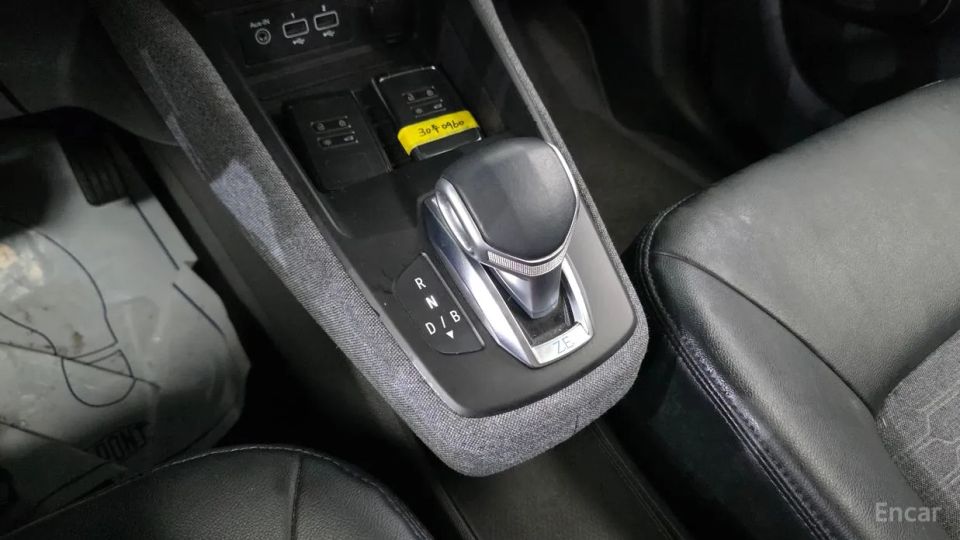 Renault-KoreaSamsung Zoe