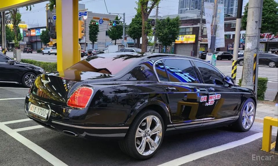 Bentley Flying Spur