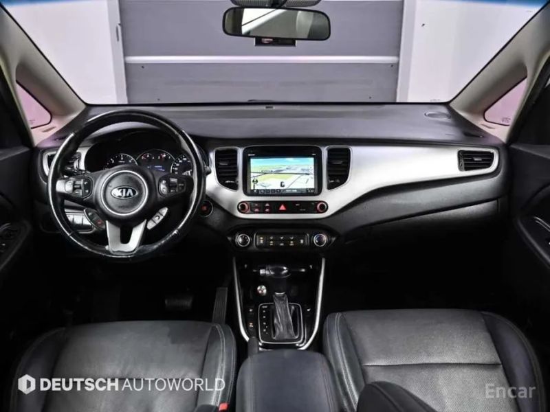 Kia Carens