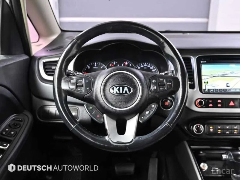 Kia Carens