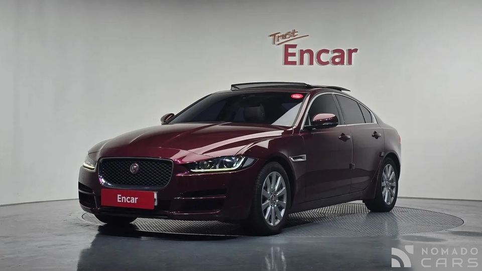Jaguar XE