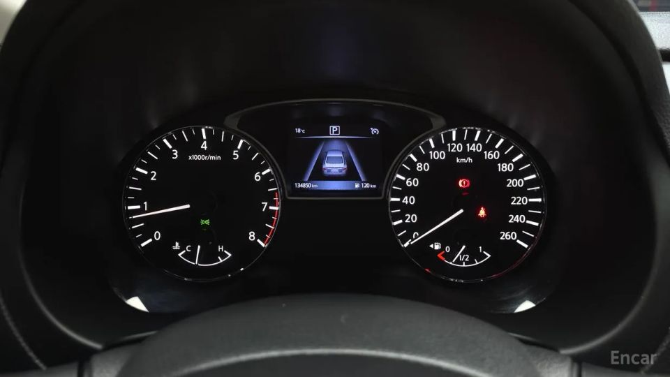 Nissan altima