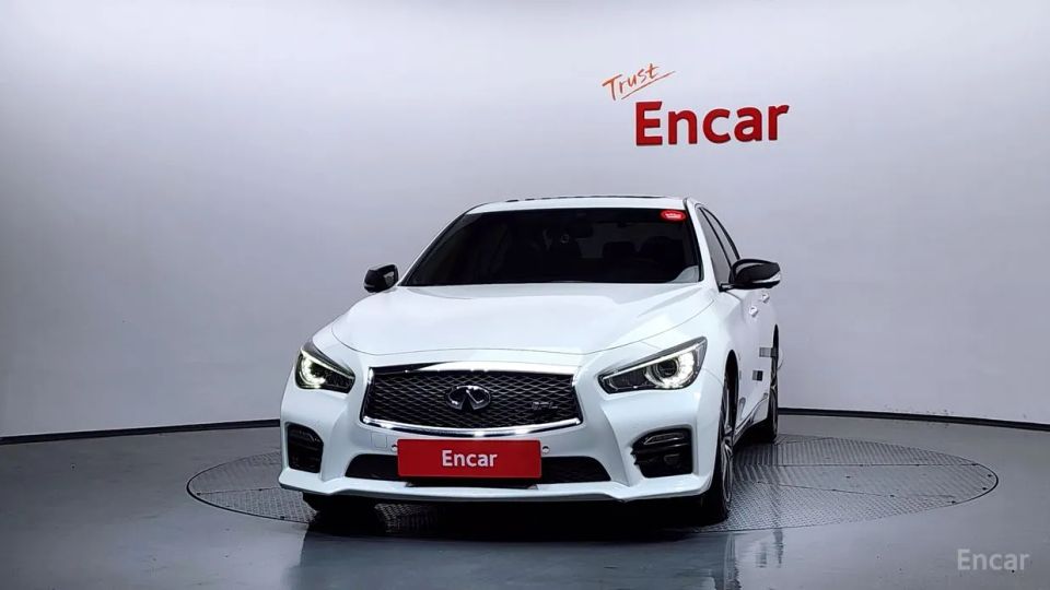 Infiniti Q50