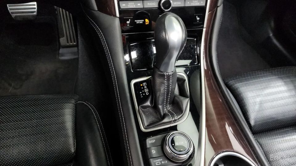 Infiniti Q50
