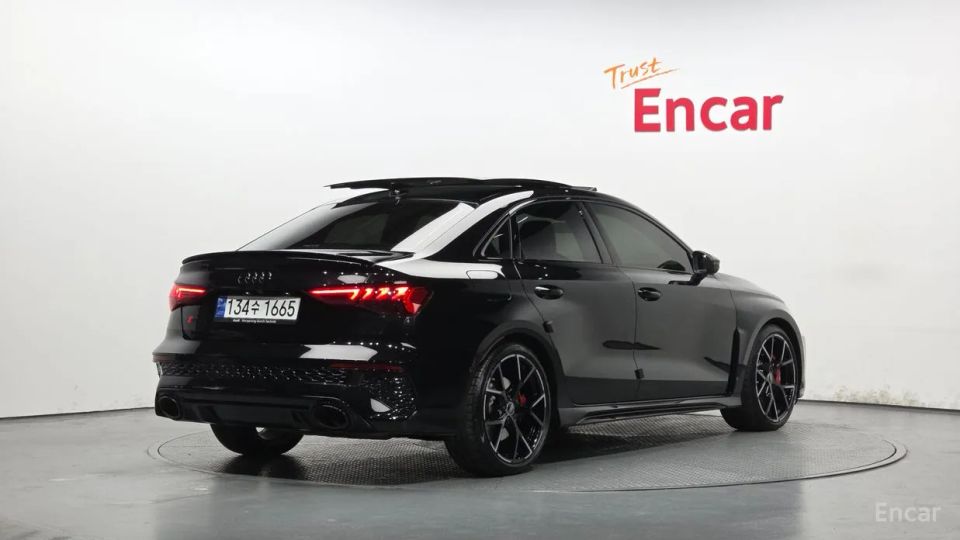 Audi RS3