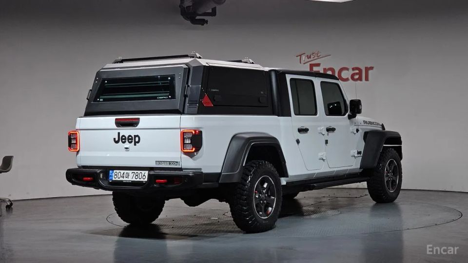 Jeep gladiator