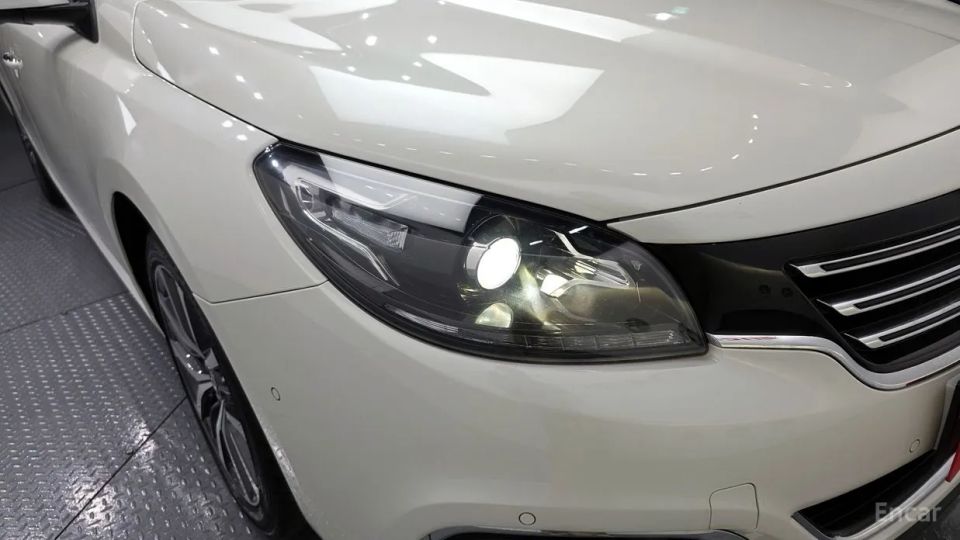 Renault-KoreaSamsung SM7