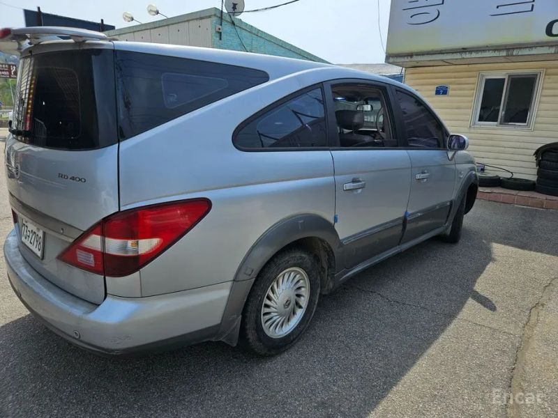 KG_Mobility_Ssangyong Rodius