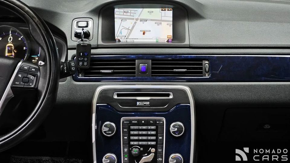 Volvo XC70