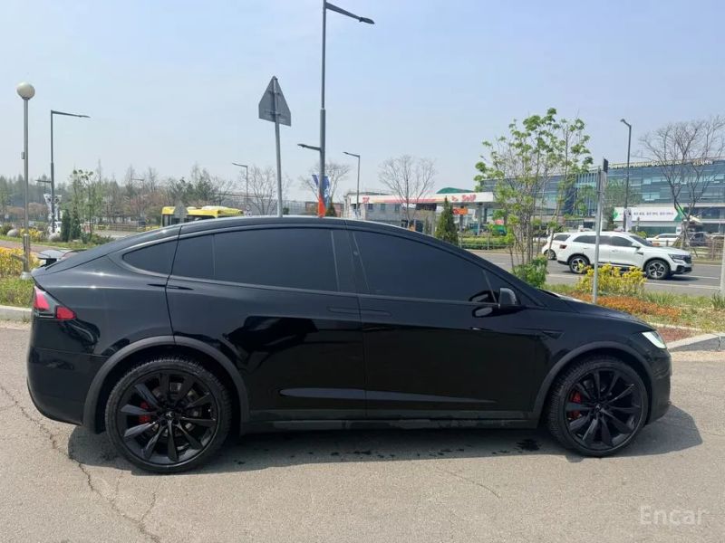 Tesla model-x