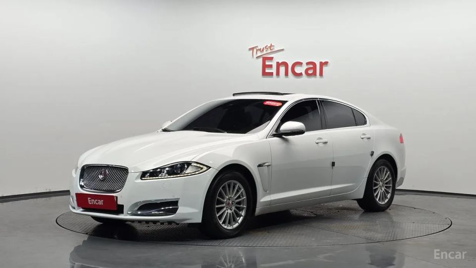 Jaguar xf
