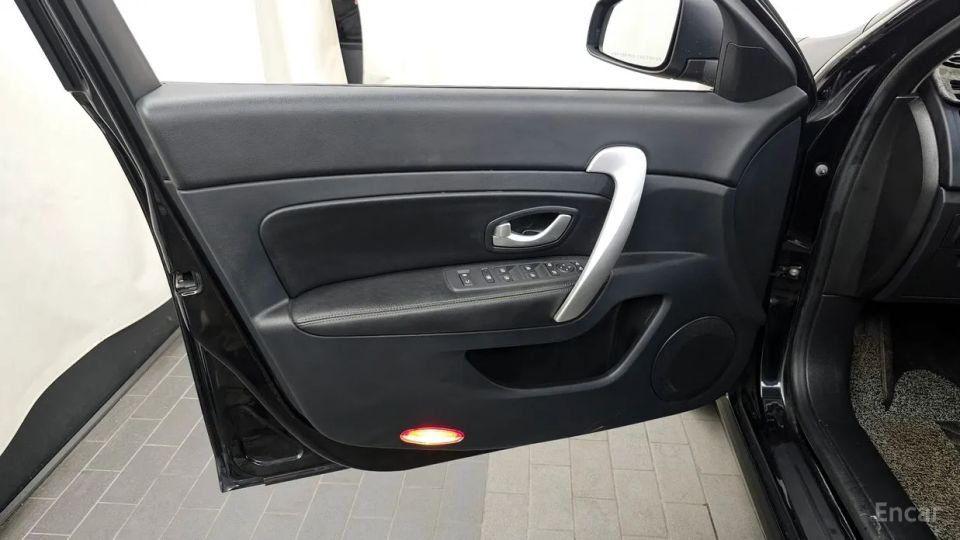 Renault-KoreaSamsung SM5