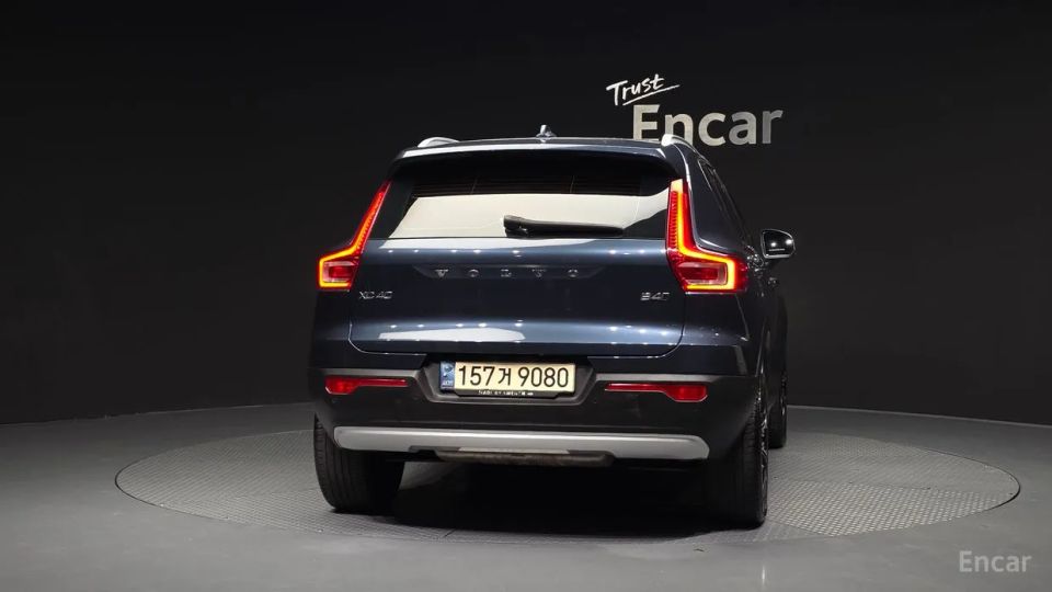 Volvo XC40