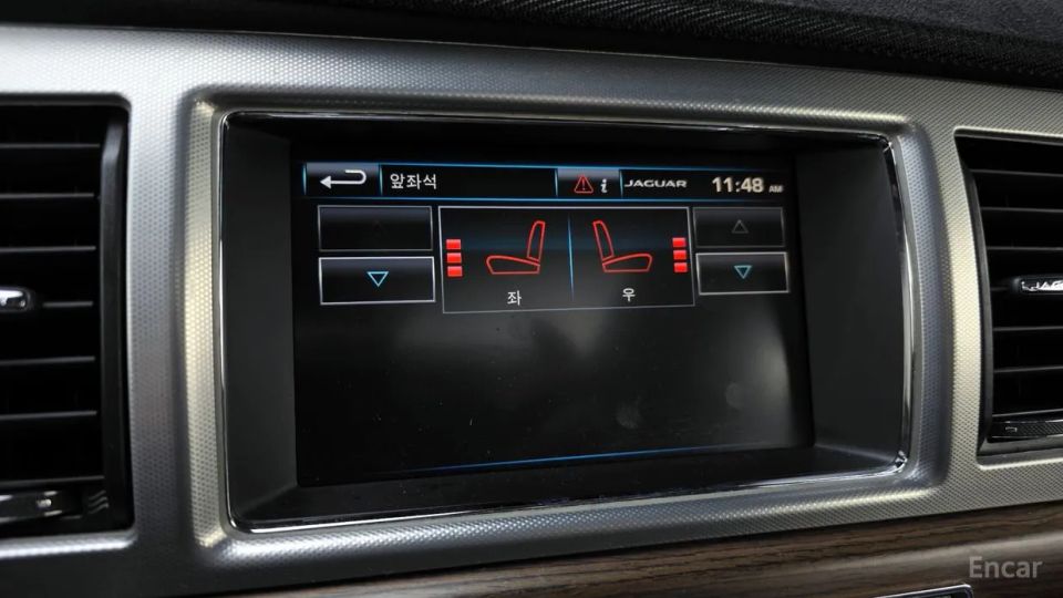 Jaguar xf