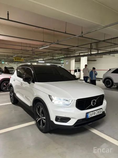 Volvo XC40