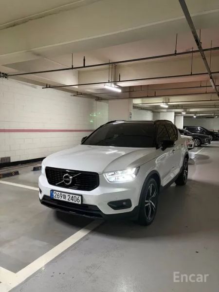 Volvo XC40