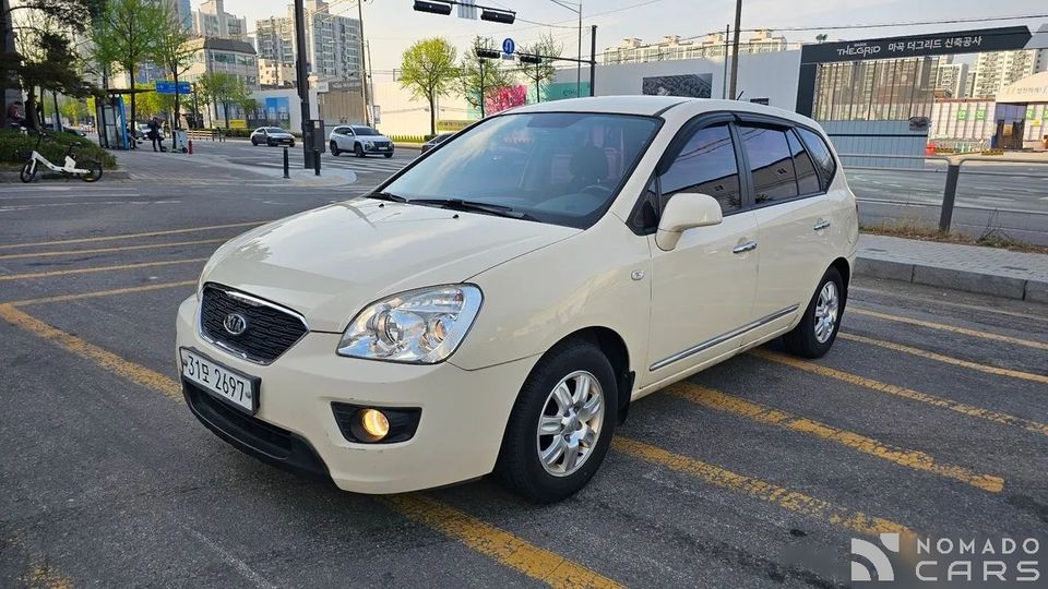 Kia Carens