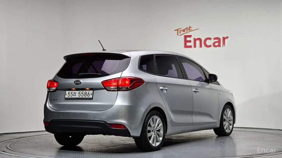 Kia Carens
