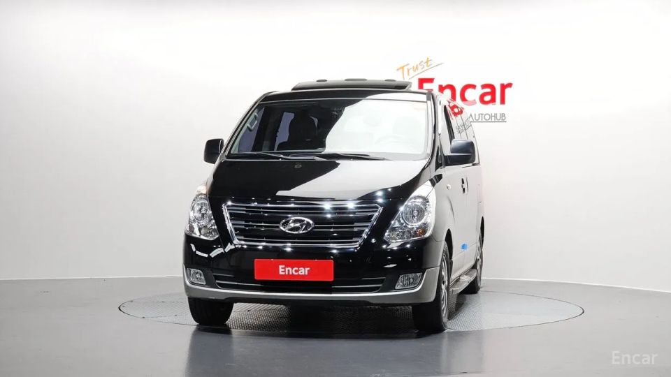 Hyundai Starex