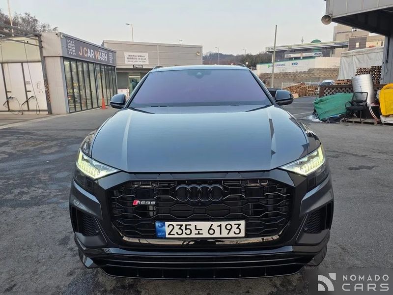 Audi Q8