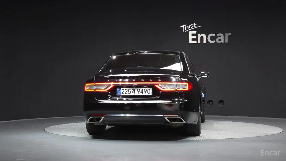 Lincoln Continental