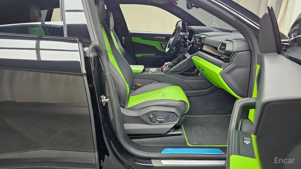 Lamborghini urus