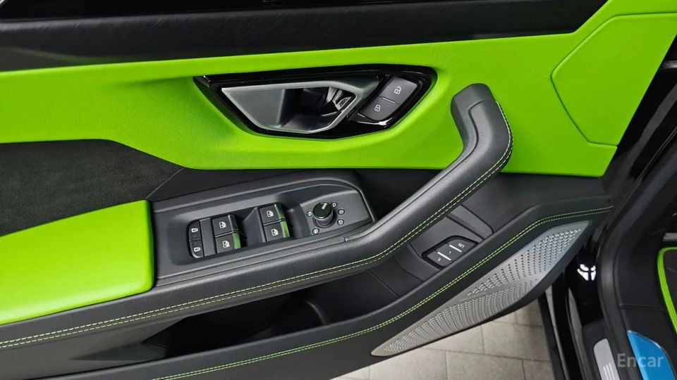 Lamborghini urus