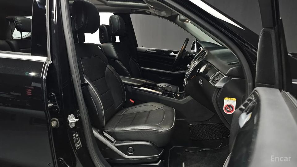 Mercedes-Benz M-class