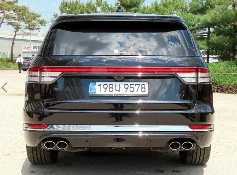 Lincoln Aviator