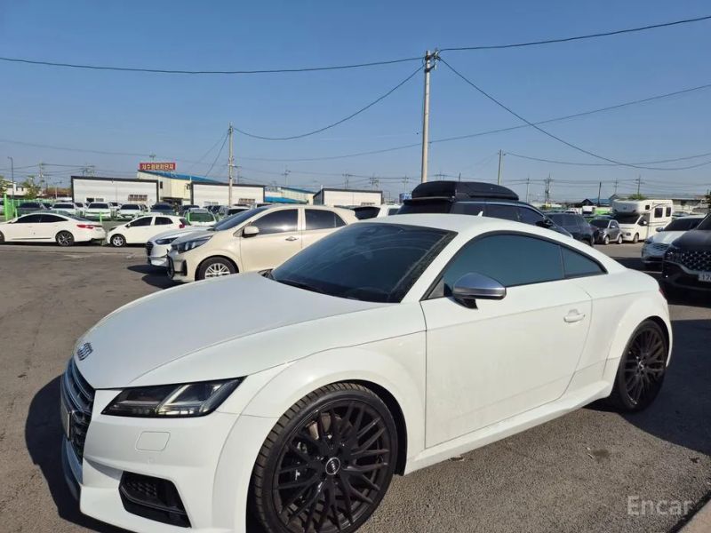 Audi TTS