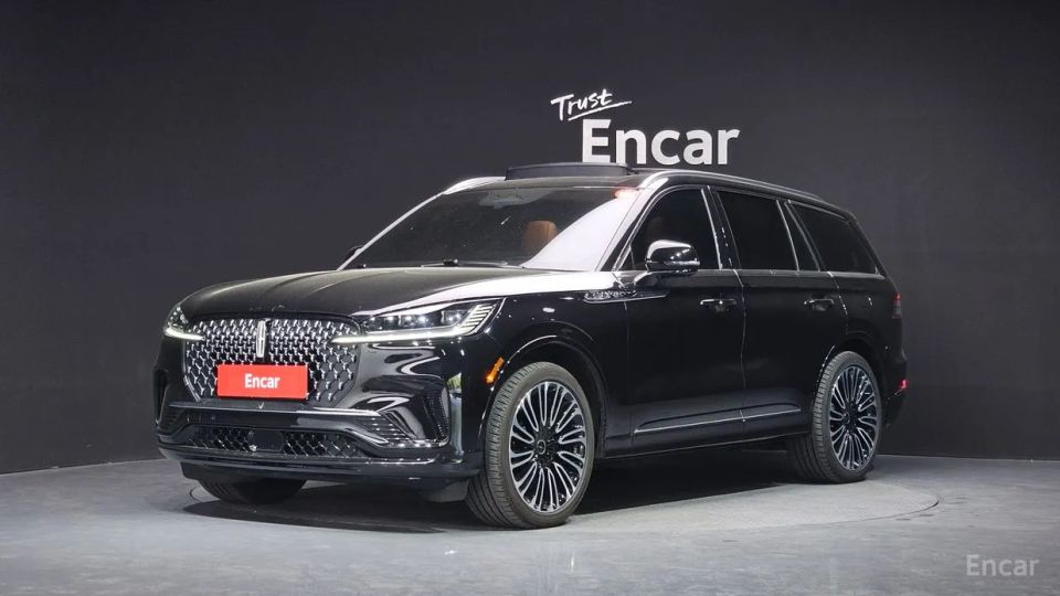 Lincoln Aviator