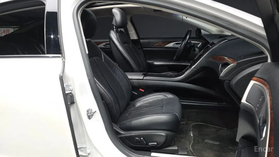 Lincoln MKZ