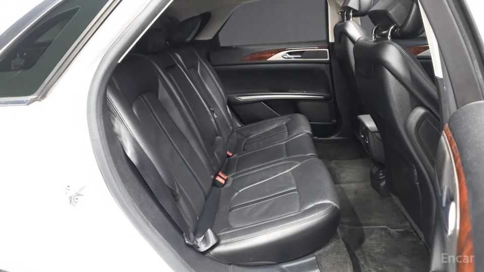 Lincoln MKZ